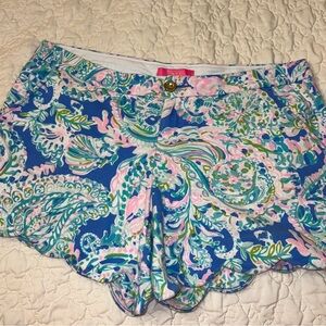 Lily Pulitzer floral shorts size 14 with scallop hem. Used but good condition